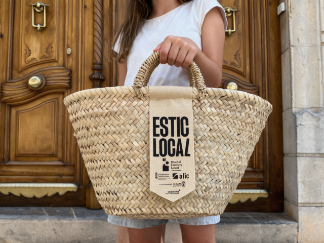 Comprar en Gata tiene premio: la campaña que celebra el comercio local